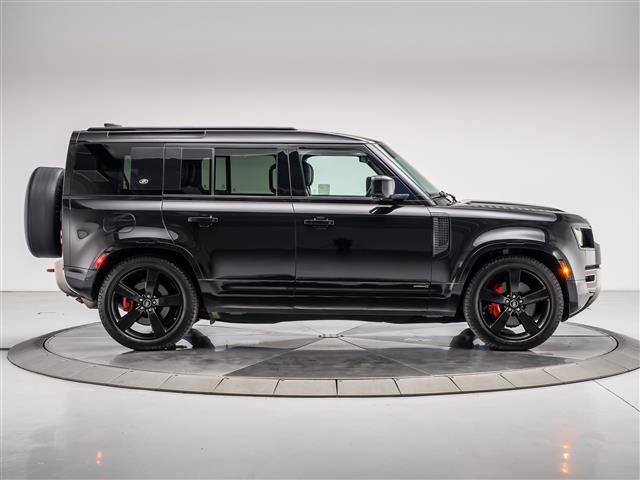 Used 2020 Land Rover Defender 110 X image 6
