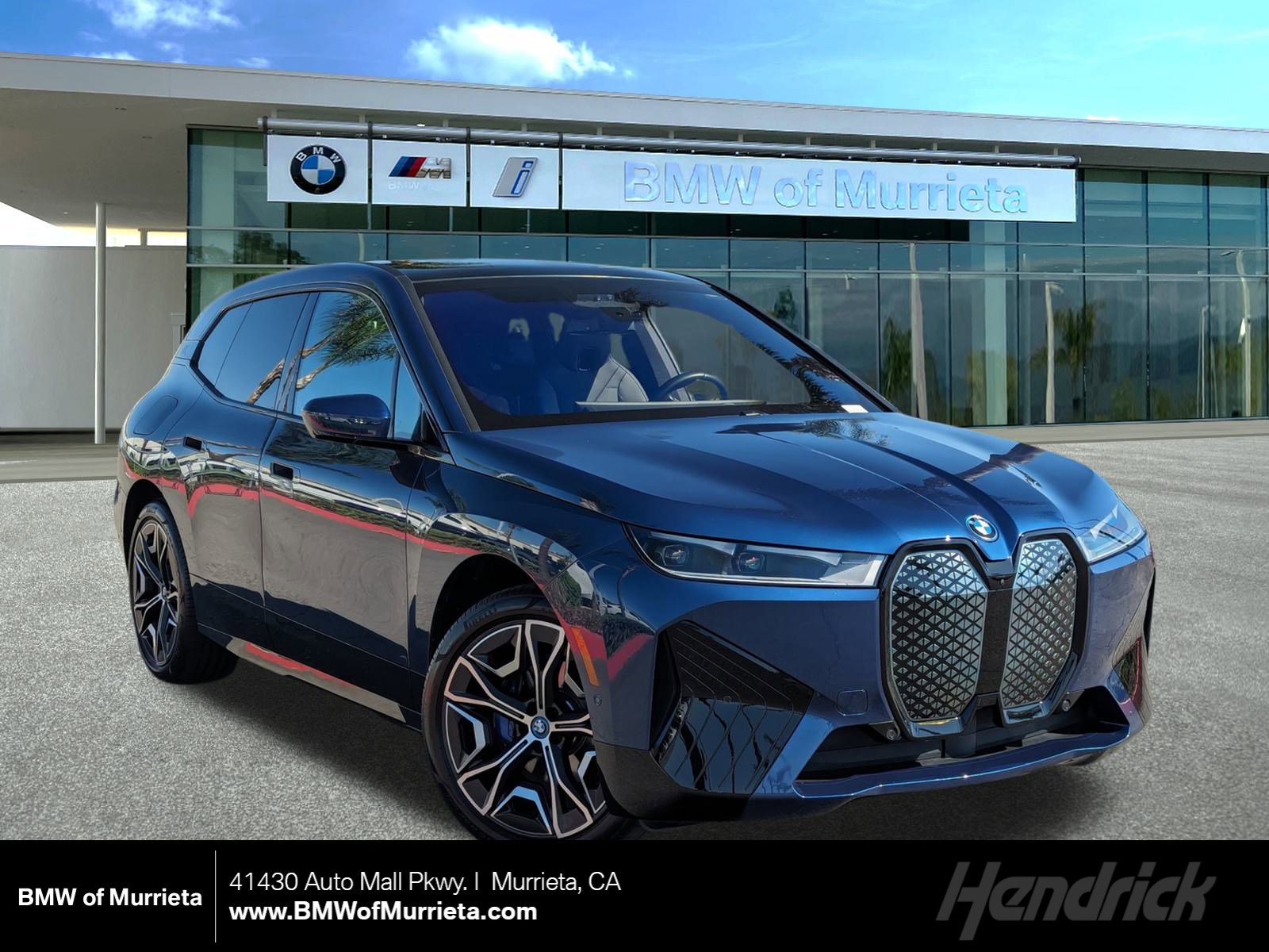 Used 2025 BMW iX xDrive50 w/ Premium Package image 1