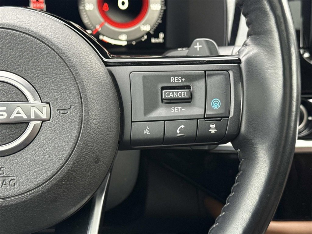 Certified 2022 Nissan Pathfinder Platinum w/ Cargo Package image 8