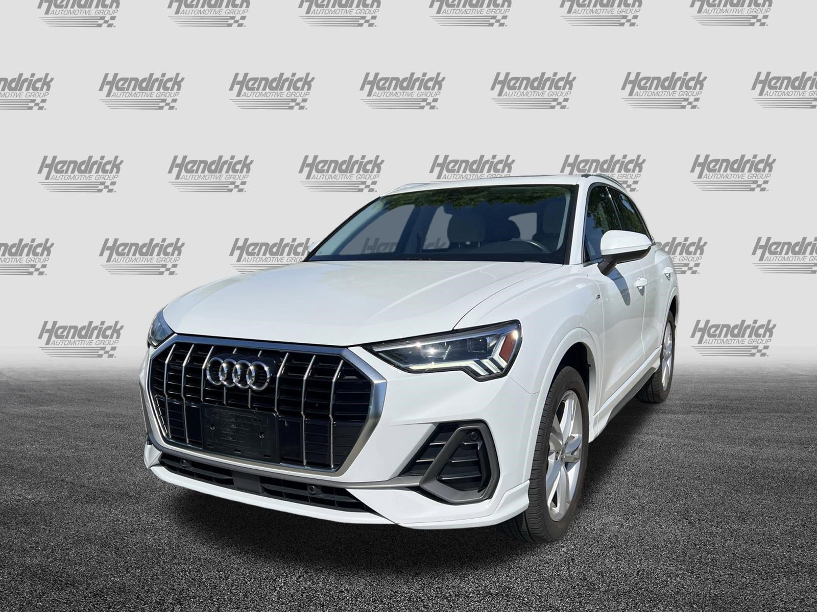 Used 2020 Audi Q3 2.0T Premium Plus image 6