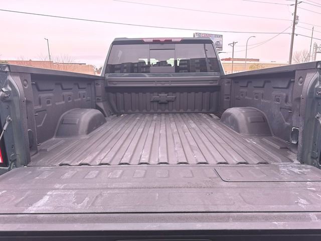 Used 2025 Chevrolet Silverado 2500 LTZ w/ LTZ Plus Package image 26