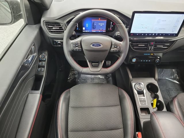 Used 2024 Ford Escape ST-Line w/ Tech Pack #1 AWD/4WD image 14
