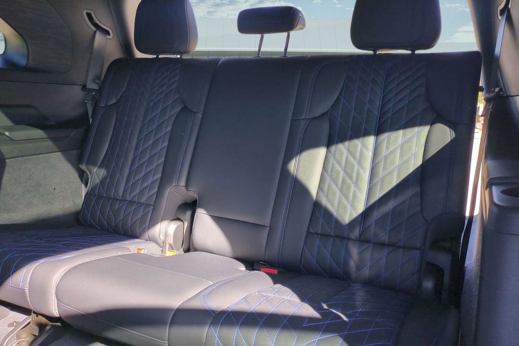 Used 2026 Cadillac Escalade IQ Sport 1 image 9