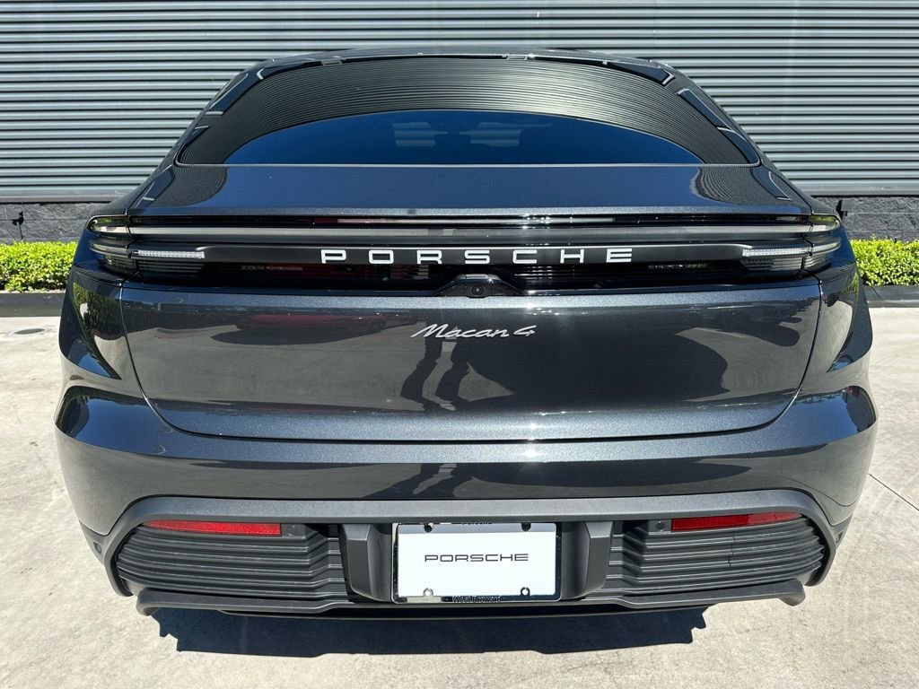 Used 2026 Porsche Macan 4 Electric AWD/4WD image 12
