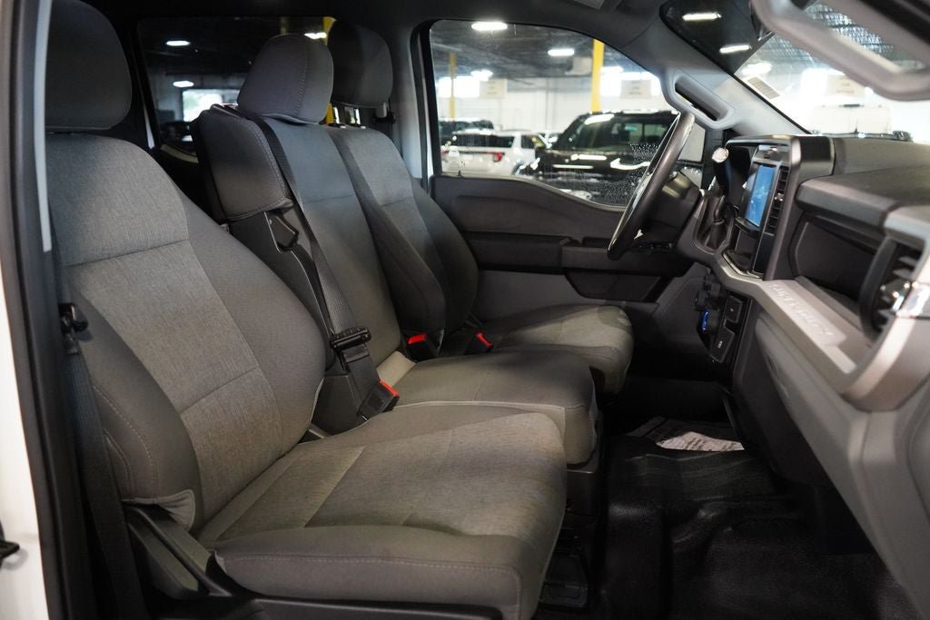 Used 2025 Ford F250 XL AWD/4WD image 21