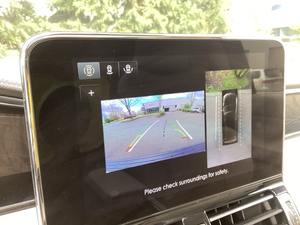 Used 2021 Lincoln Navigator L Reserve image 18