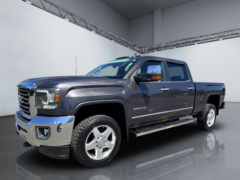 Used 2015 GMC Sierra 2500 SLT w/ Driver Alert Package AWD/4WD image 10
