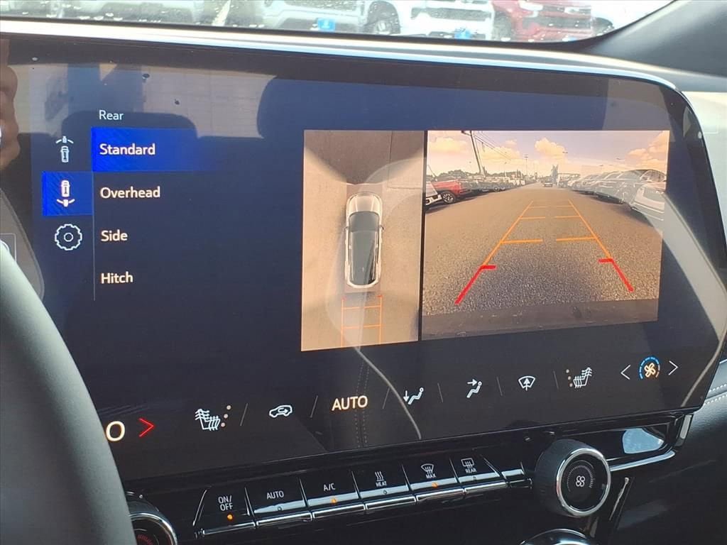 New 2025 Chevrolet Blazer EV LT image 22