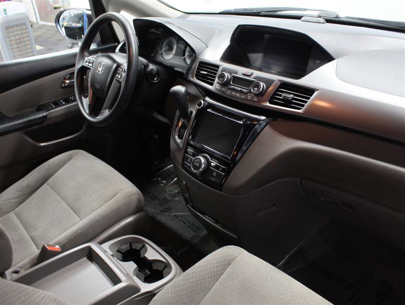 Used 2015 Honda Odyssey EX image 10