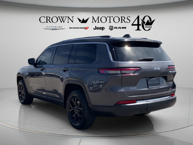 Used 2023 Jeep Grand Cherokee L Limited AWD/4WD image 7