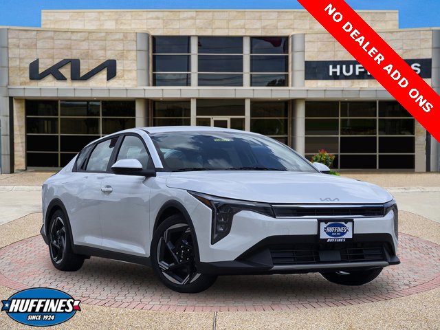 New 2025 Kia K4 EX
