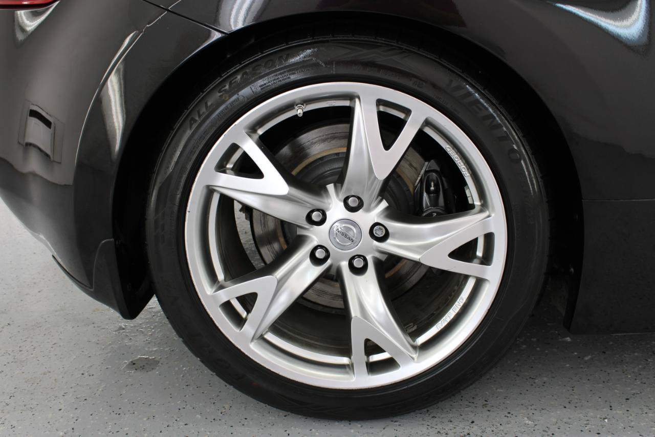 Used 2010 Nissan 370Z Touring w/ Sport Pkg RWD image 78