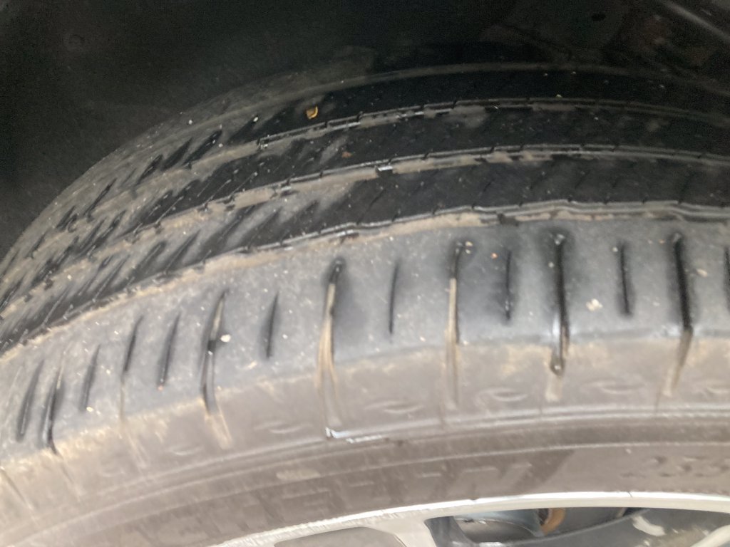 Used 2019 GMC Acadia Denali AWD/4WD image 35