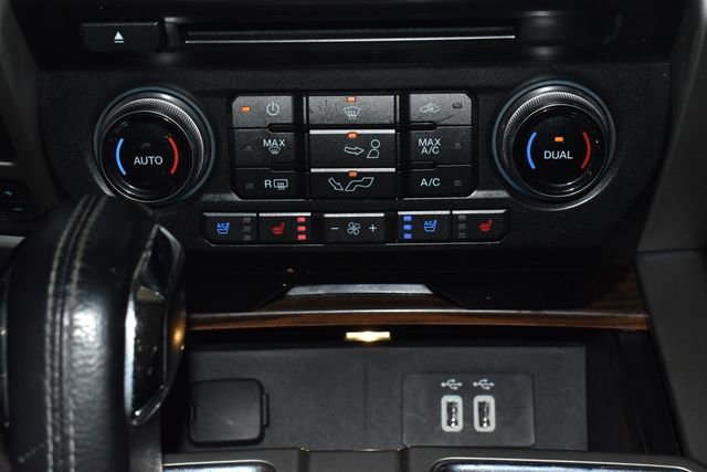 Used 2016 Ford F150 Lariat w/ Equipment Group 502A Luxury image 20