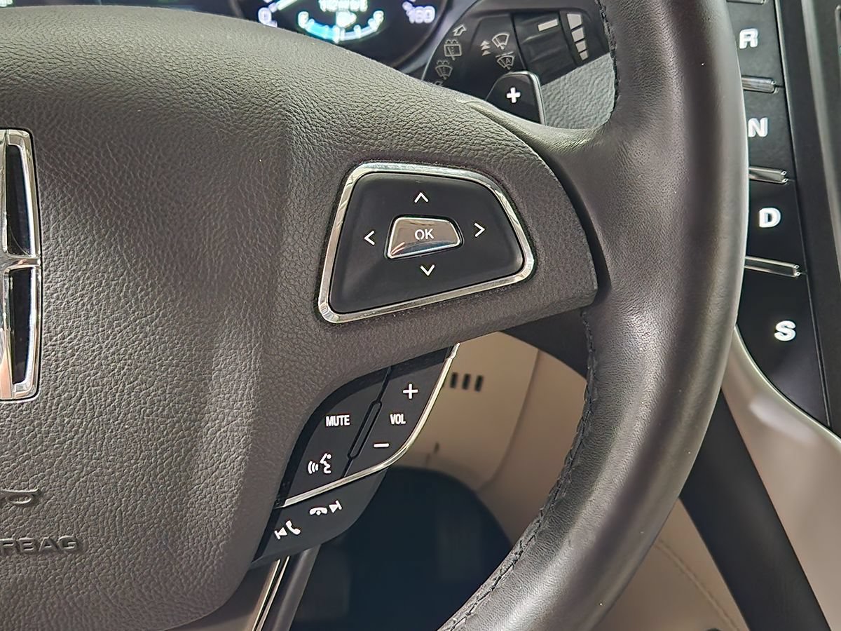 Used 2019 Lincoln MKC Reserve w/ MKC Technology Package FWD image 47