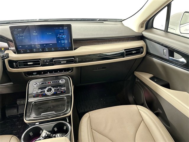 Used 2022 Lincoln Nautilus Reserve image 28