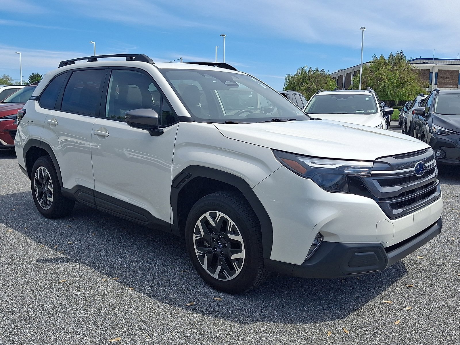Certified 2025 Subaru Forester Premium w/ Convenience Package #1 AWD/4WD video 3