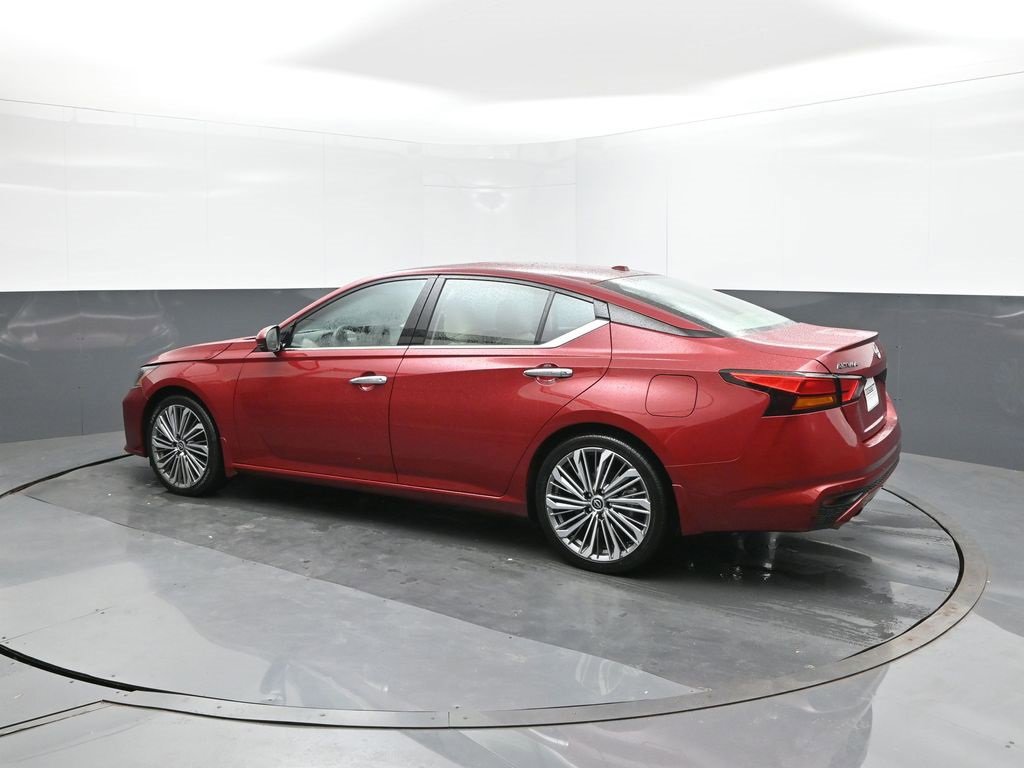 Used 2025 Nissan Altima 2.5 SL image 5