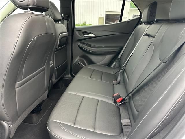 Certified 2022 Buick Encore GX Essence w/ Experience Buick Package FWD image 16