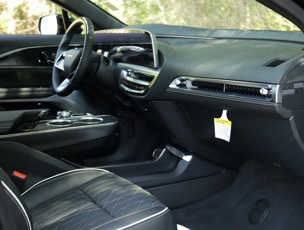 New 2026 Cadillac Lyriq V image 47