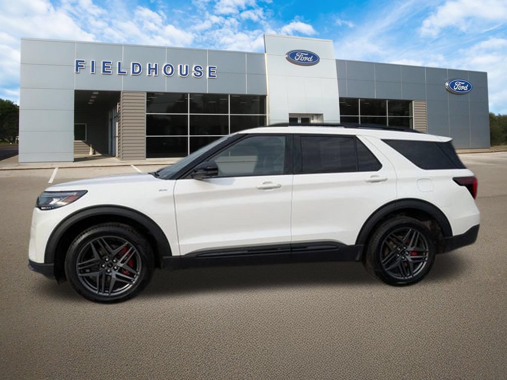 Used 2025 Ford Explorer ST-Line w/ ST-Line Street Pack AWD/4WD image 22