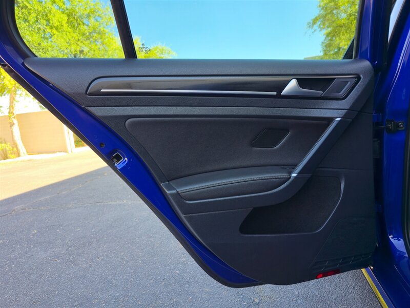 Used 2019 Volkswagen Golf R 4-Door AWD/4WD image 29