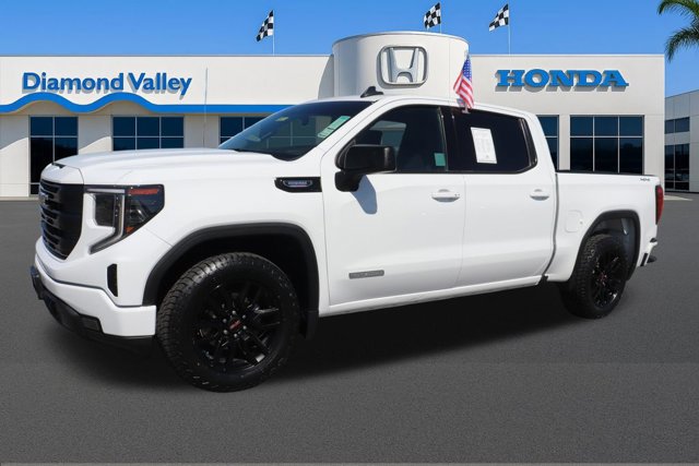 Used 2023 GMC Sierra 1500 Elevation image 3
