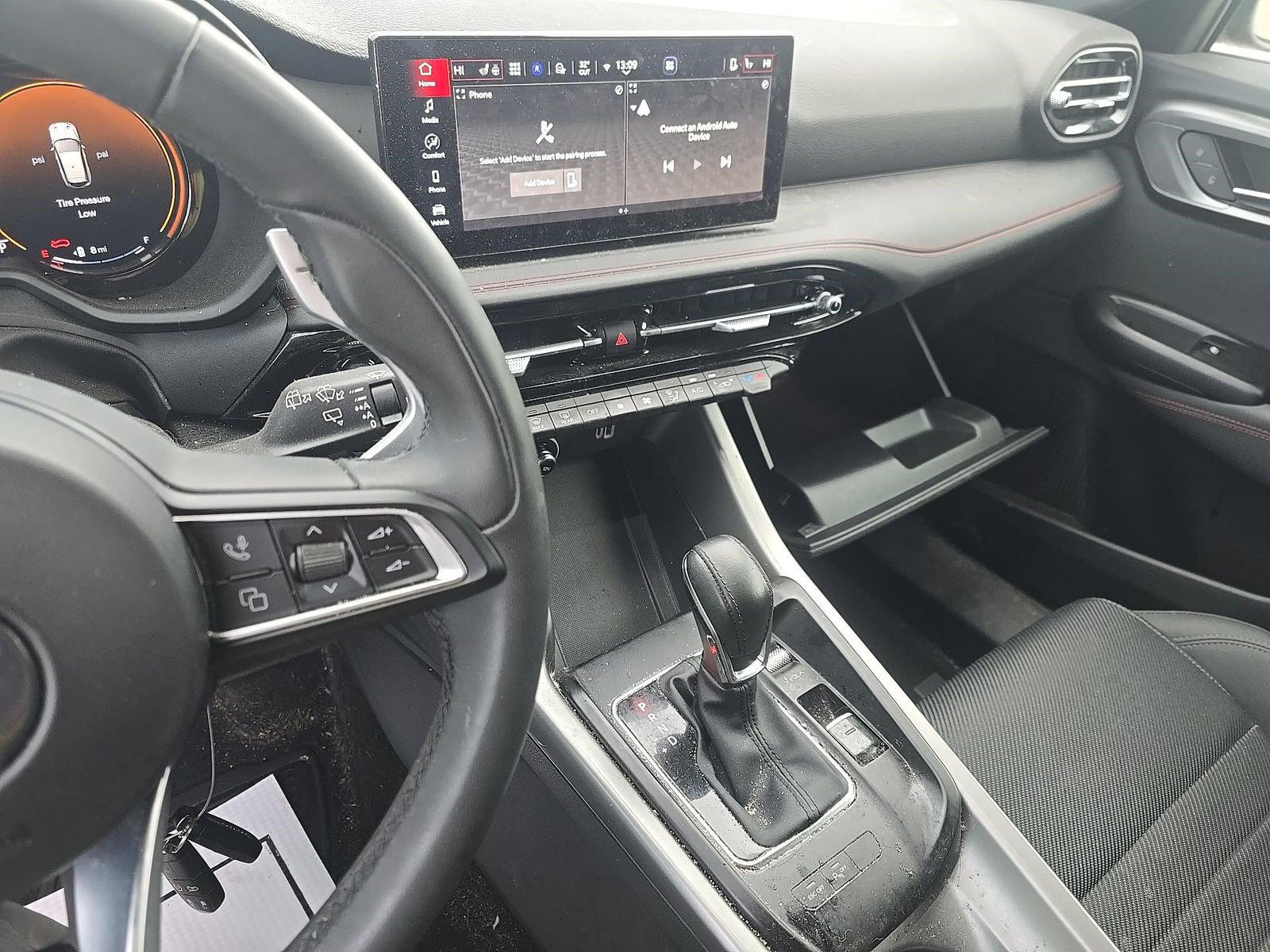 Used 2024 Dodge Hornet R/T AWD/4WD image 17