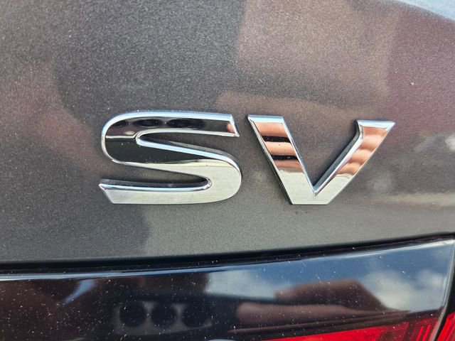 Used 2022 Nissan Versa SV image 16