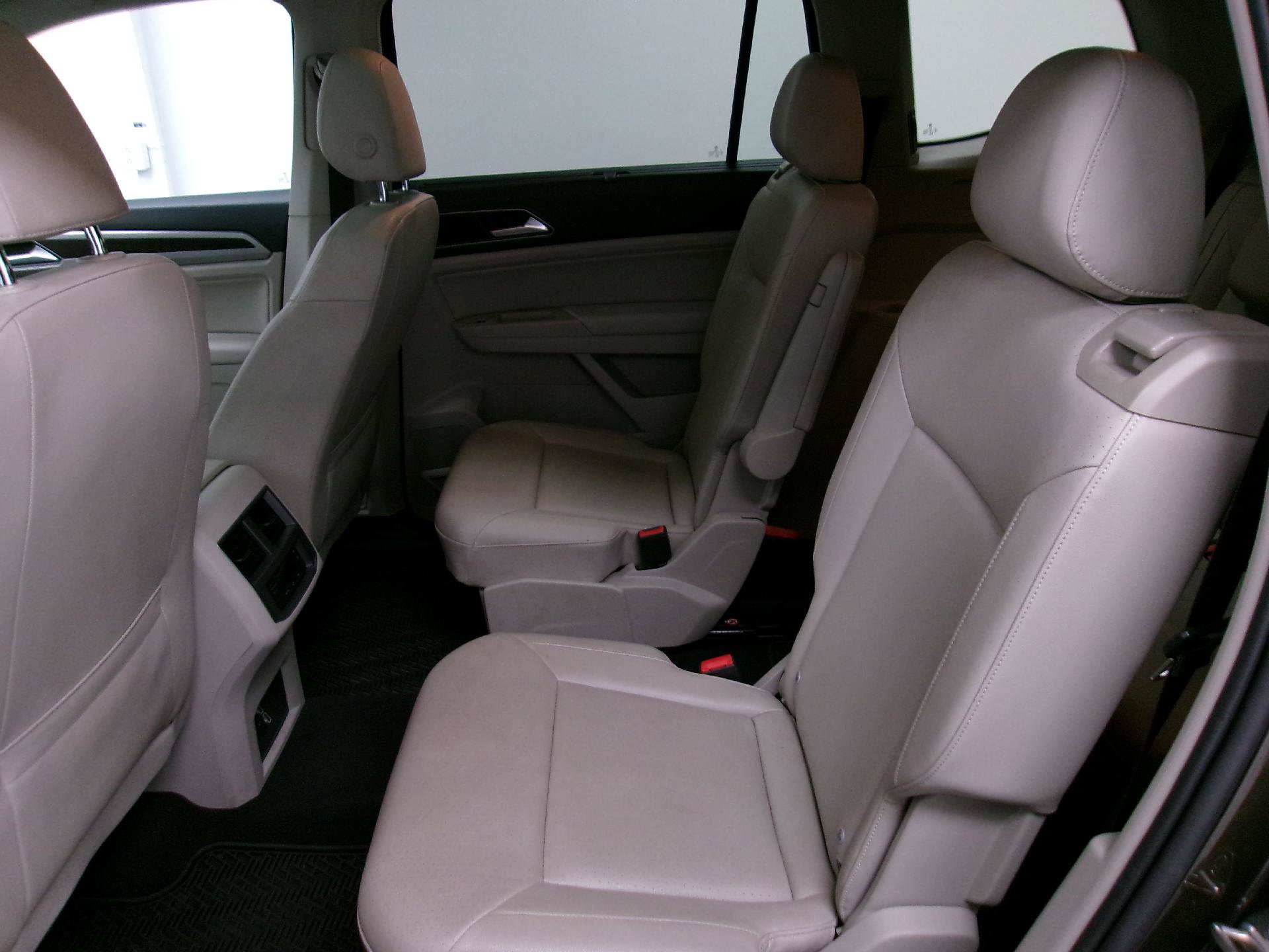 Used 2019 Volkswagen Atlas SE AWD/4WD image 9