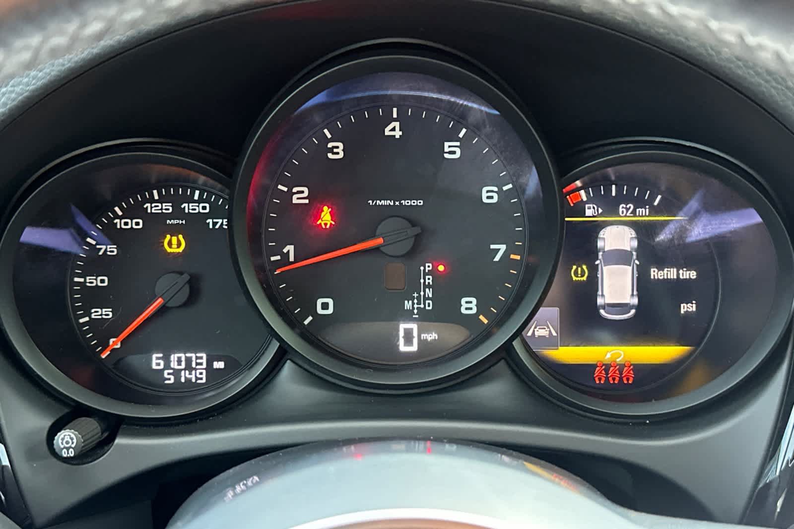 Used 2021 Porsche Macan AWD/4WD image 25