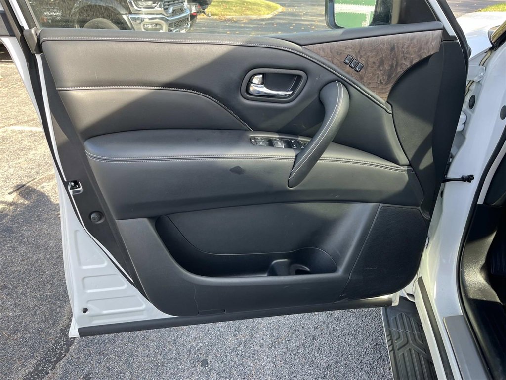 Used 2023 INFINITI QX80 Premium Select w/ Cargo Package image 19