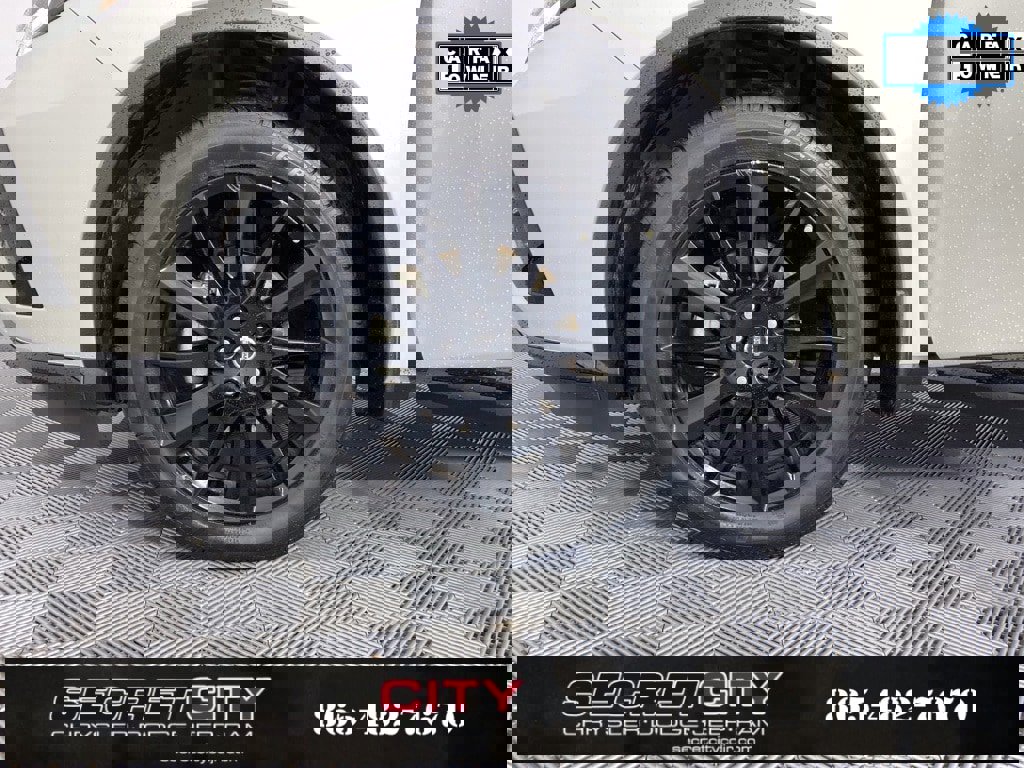 Used 2022 Nissan Murano SV w/ SV Midnight Edition Package image 9