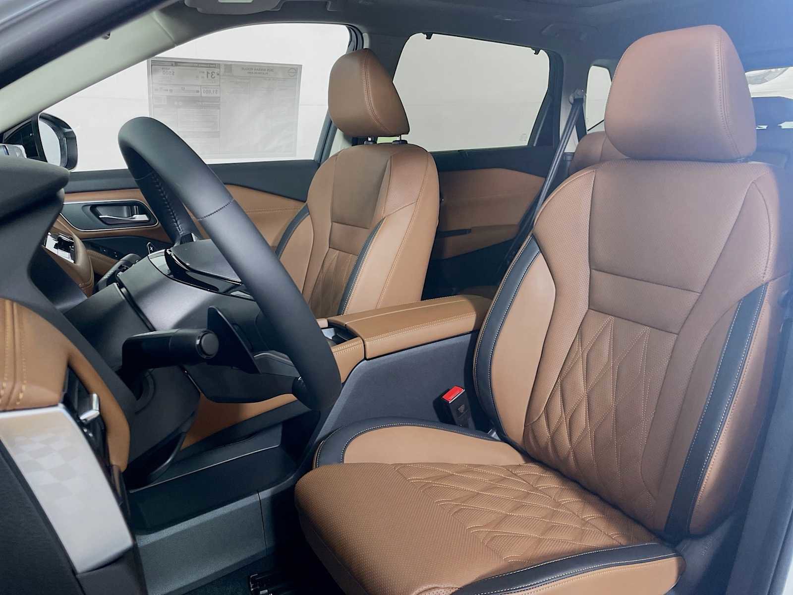 New 2026 Nissan Rogue Platinum image 4
