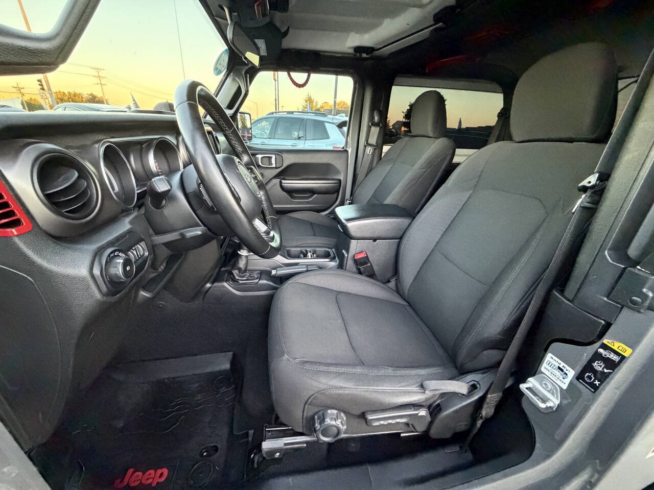 Used 2020 Jeep Wrangler Sport AWD/4WD image 16