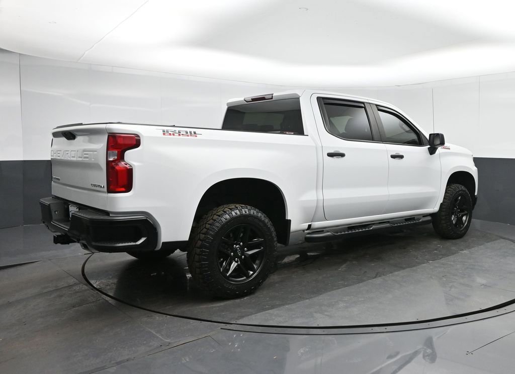 Used 2020 Chevrolet Silverado 1500 Custom Trail Boss w/ Custom Convenience Package AWD/4WD image 7