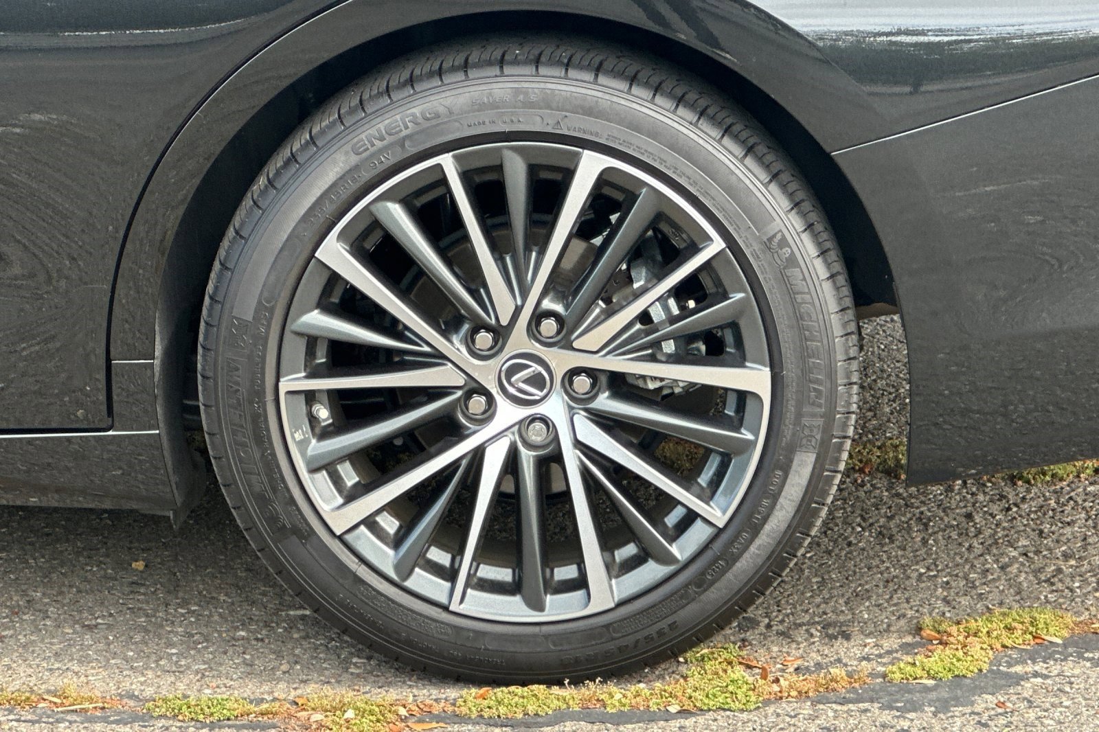 Certified 2025 Lexus ES 300h w/ Premium Package image 37