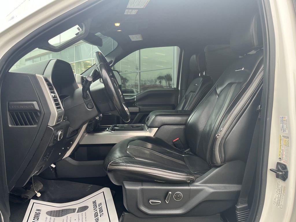Used 2021 Ford F250 Platinum w/ FX4 Off-Road Package image 16