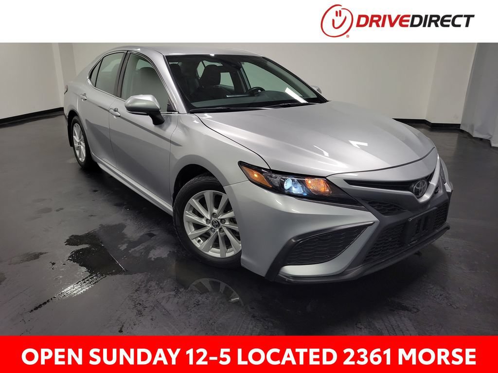 Used 2024 Toyota Camry SE