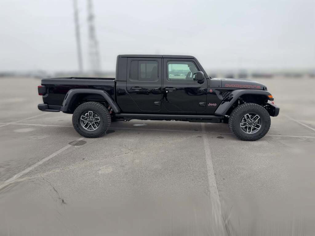 New 2026 Jeep Gladiator Mojave image 14