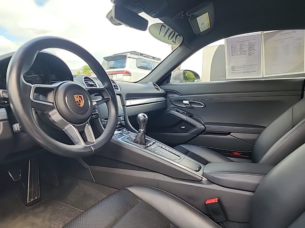 Used 2017 Porsche 718 Cayman S RWD image 10