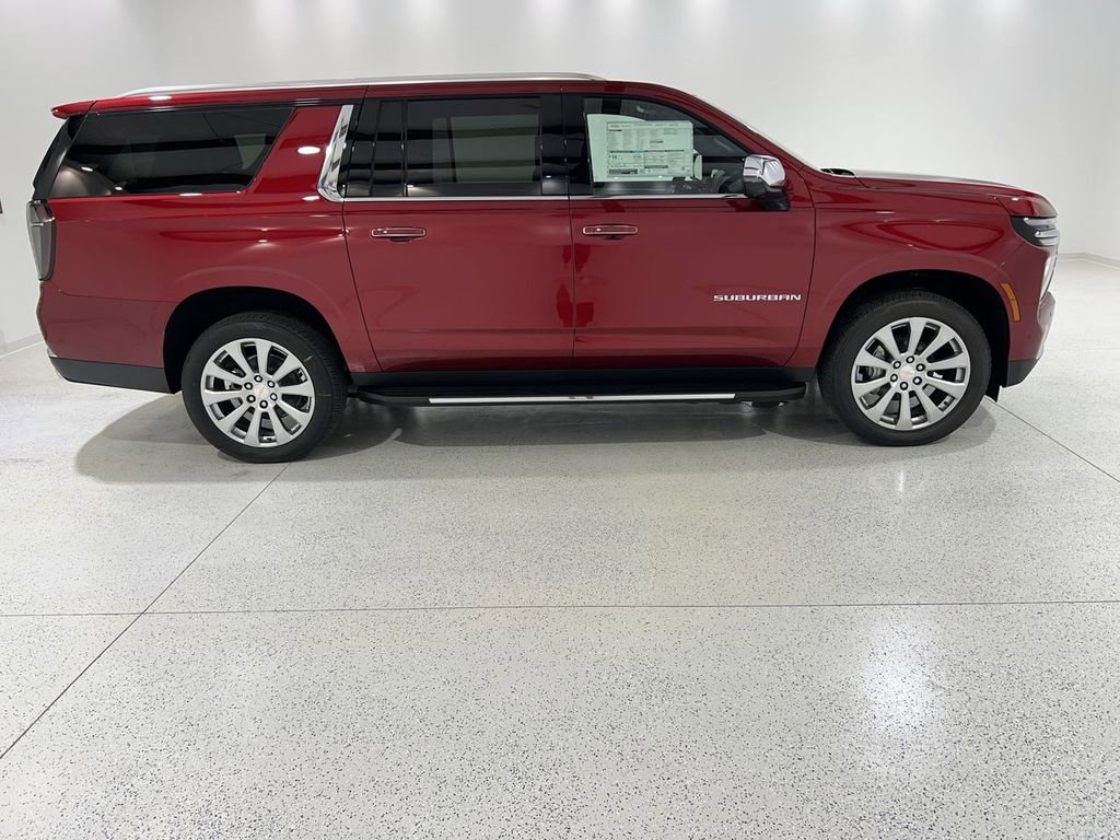 New 2025 Chevrolet Suburban Premier AWD/4WD image 6