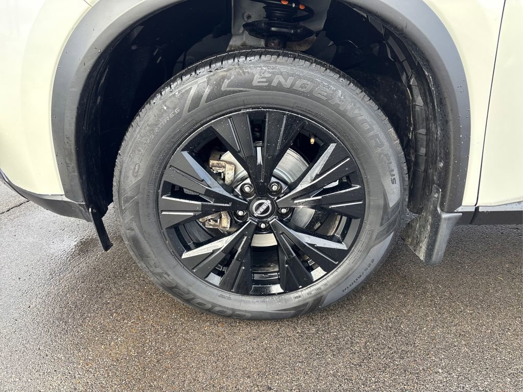 Certified 2023 Nissan Rogue SV w/ SV Premium Package image 12