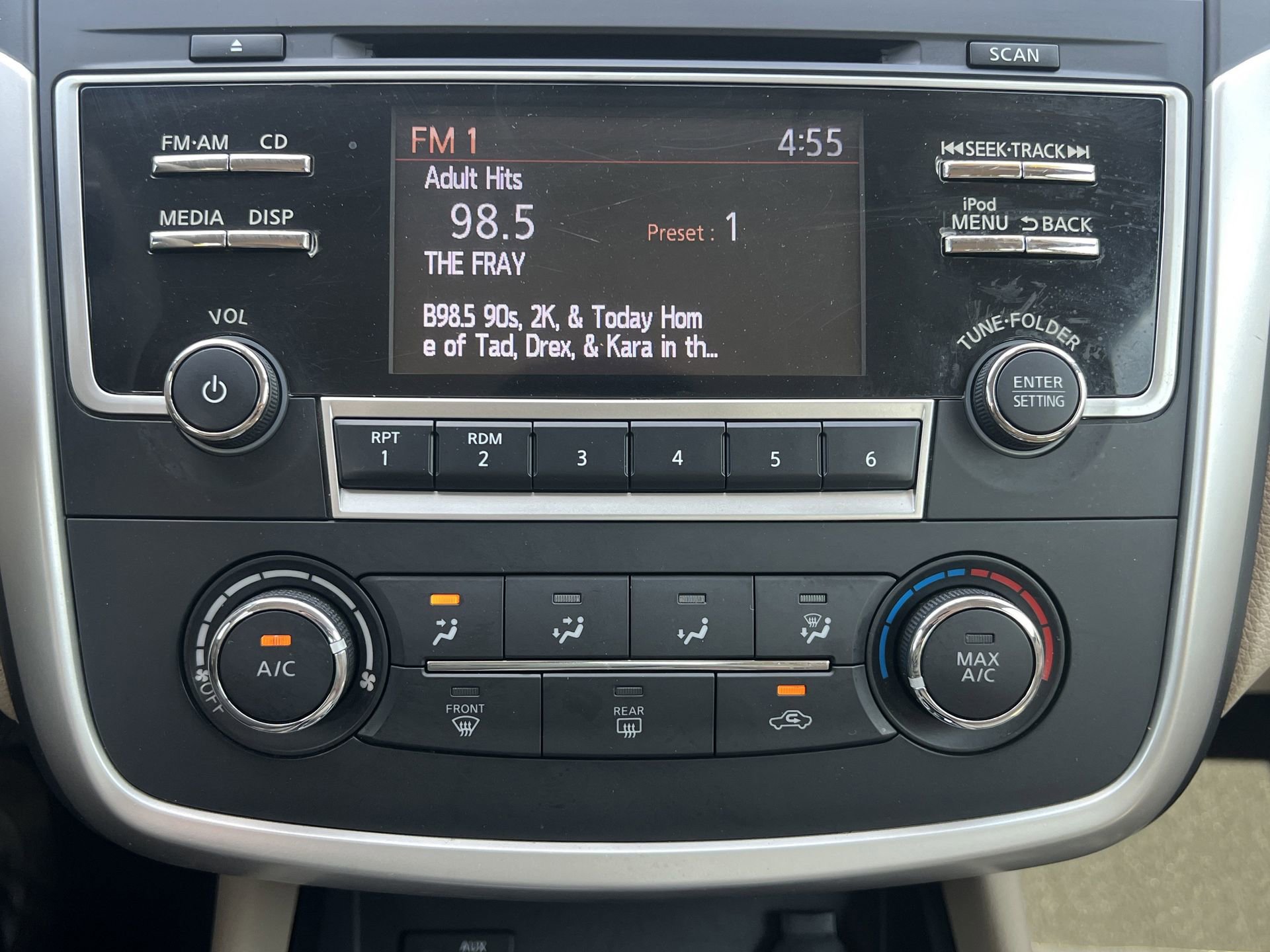 Used 2017 Nissan Altima 2.5 S w/ Power Driver Seat Package FWD image 4