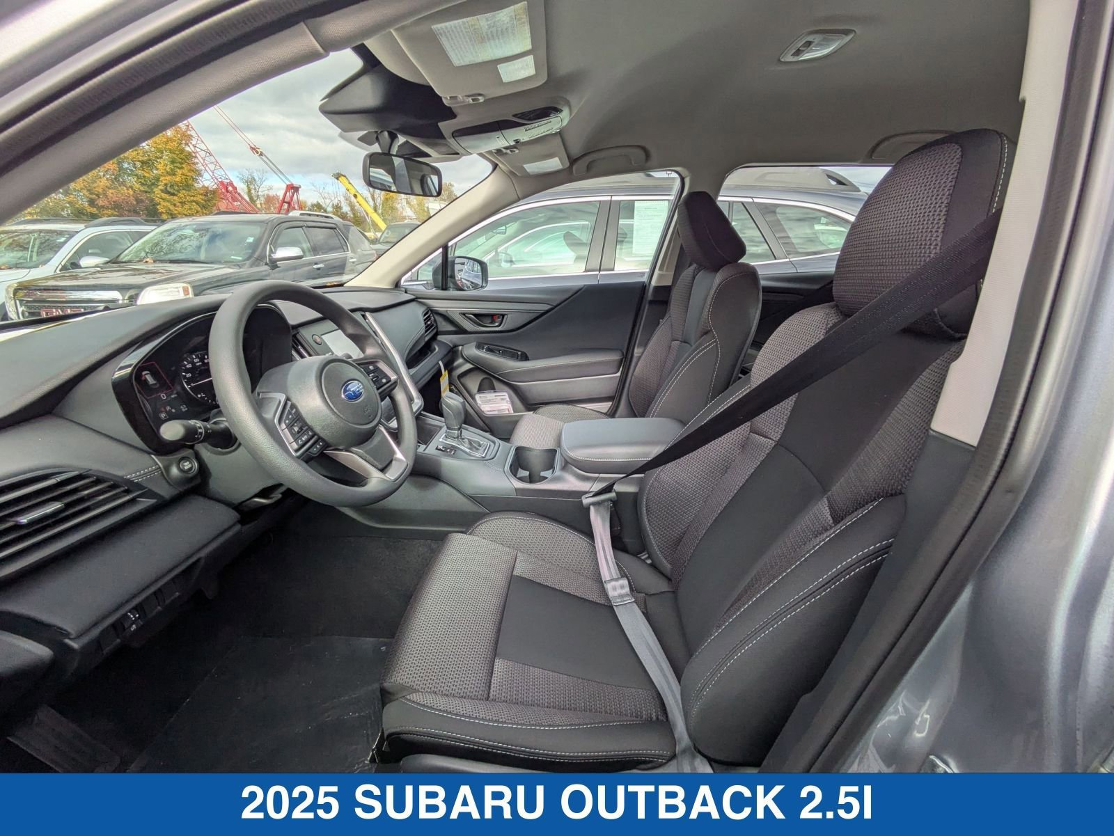 Used 2025 Subaru Outback image 2