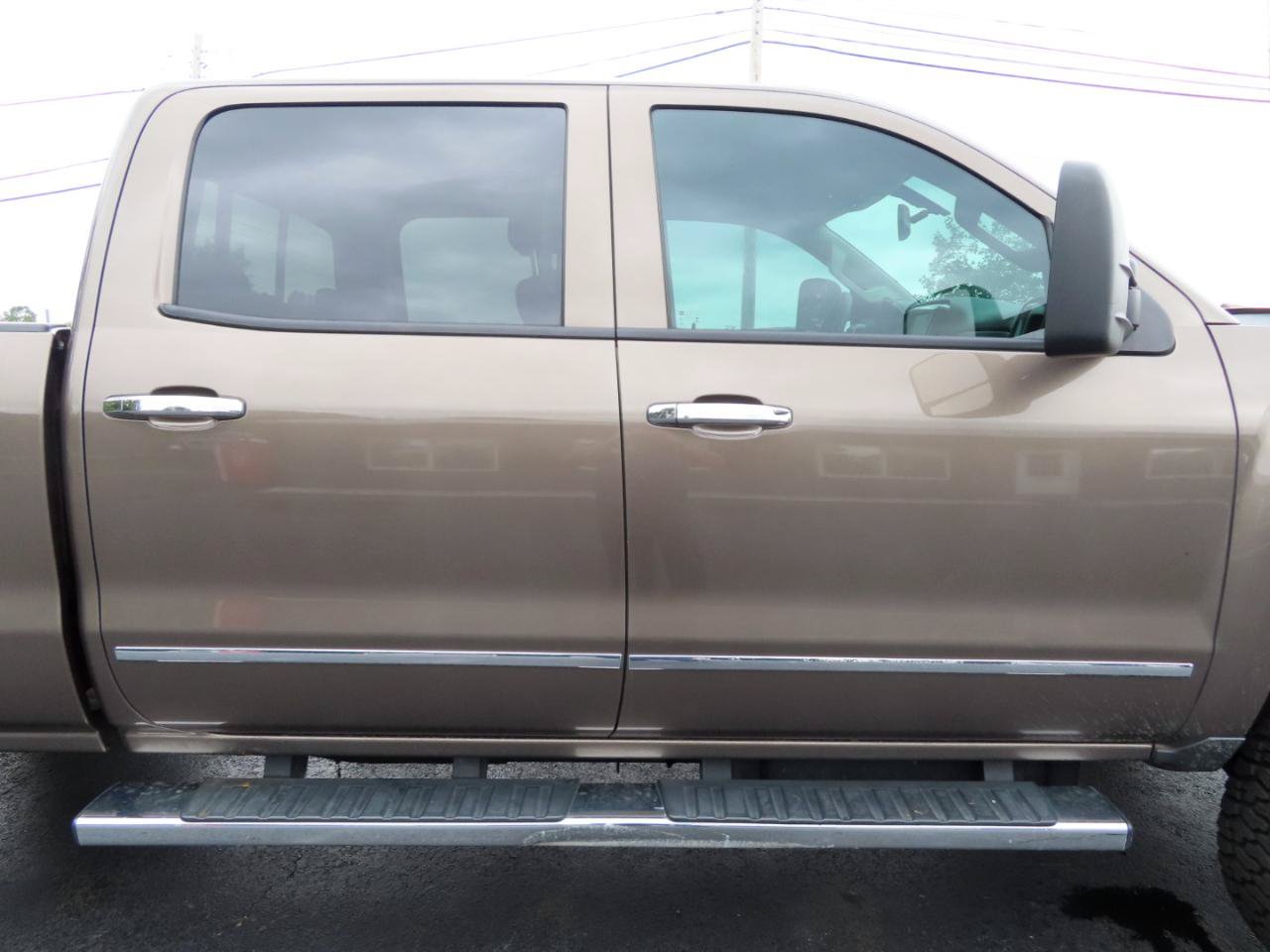 Used 2015 Chevrolet Silverado 2500 LTZ w/ Duramax Plus Package AWD/4WD image 24