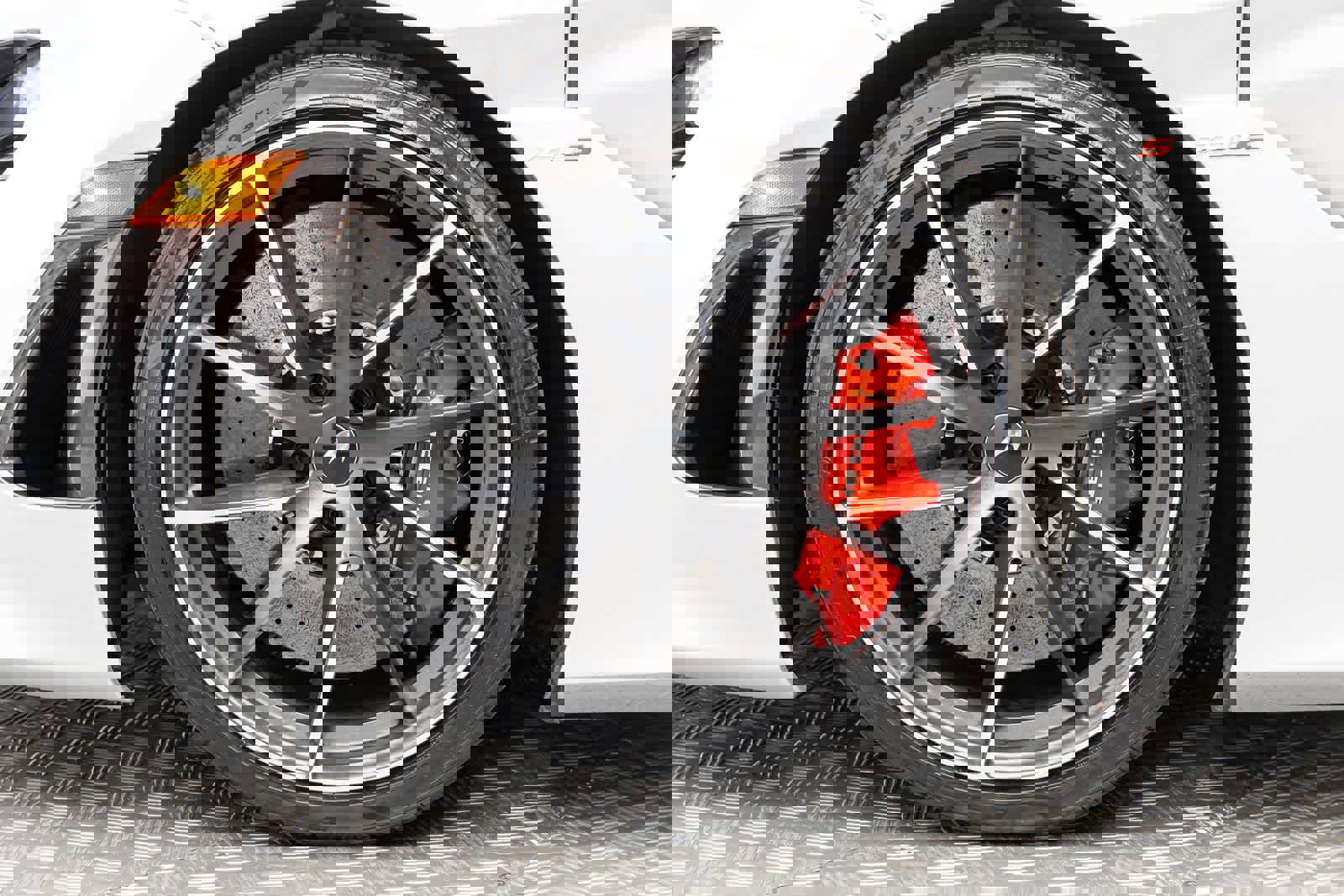 Used 2022 McLaren 720S Spider image 8