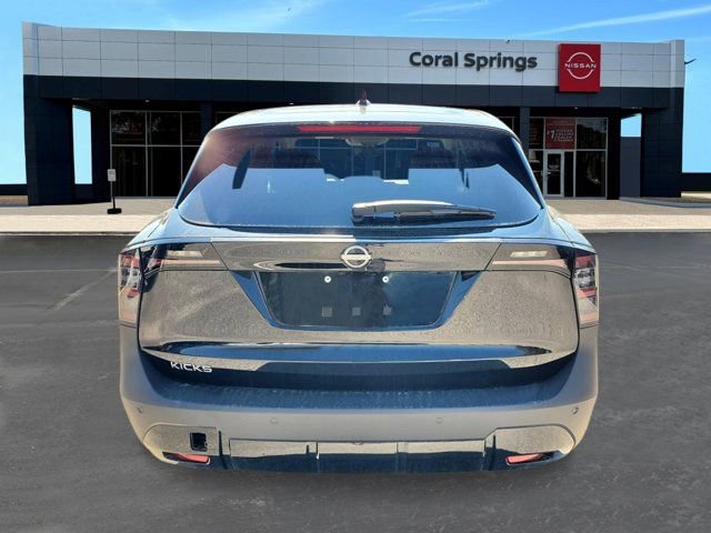 New 2026 Nissan Kicks SV w/ Charging Package FWD image 4