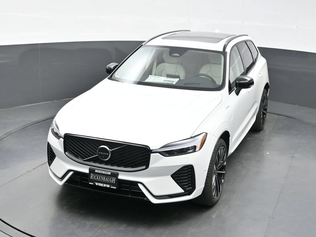 New 2026 Volvo XC60 T8 Ultra w/ Climate Package PRO AWD/4WD image 47