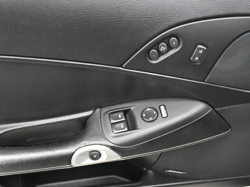 Used 2010 Chevrolet Corvette ZR1 w/ Preferred Equipment Group image 19